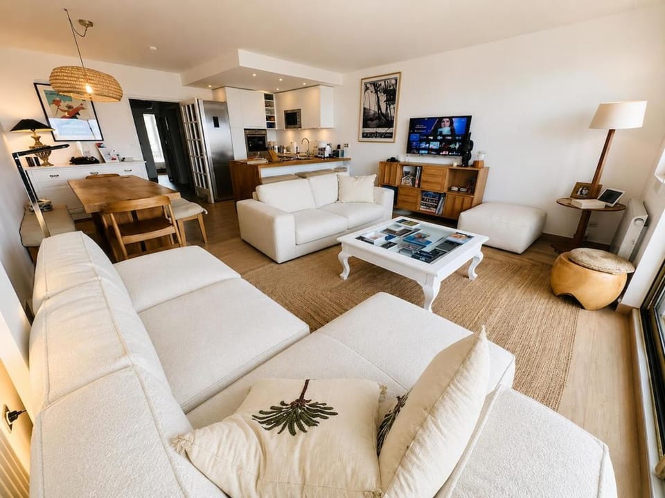 Le Touquet Beach, Front de Mer & Garage Apartment in Le Touquet