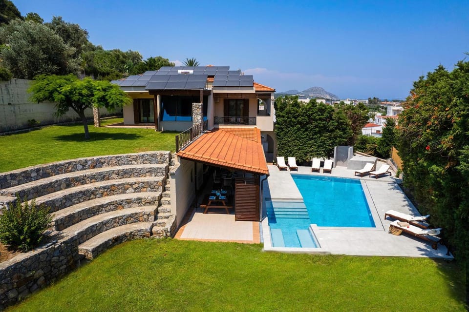 3 Roses Residence Villa in Rhodes, Greece