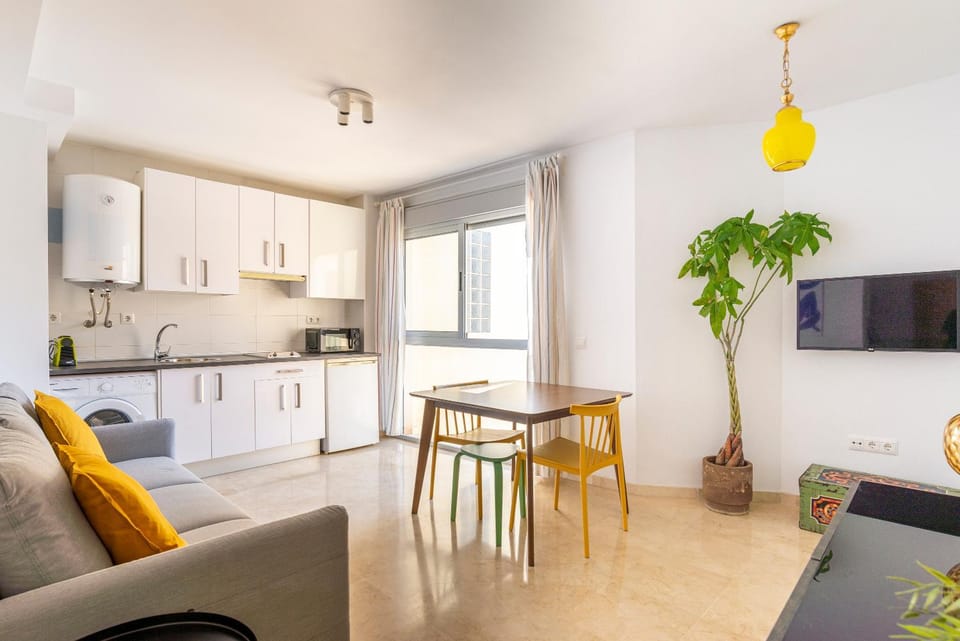 TV and multimedia, Kitchen or kitchenette