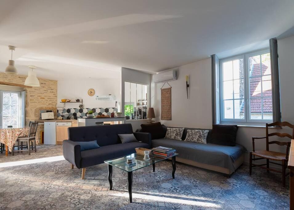Au Pont Vert House in Bourgogne-Franche-Comté