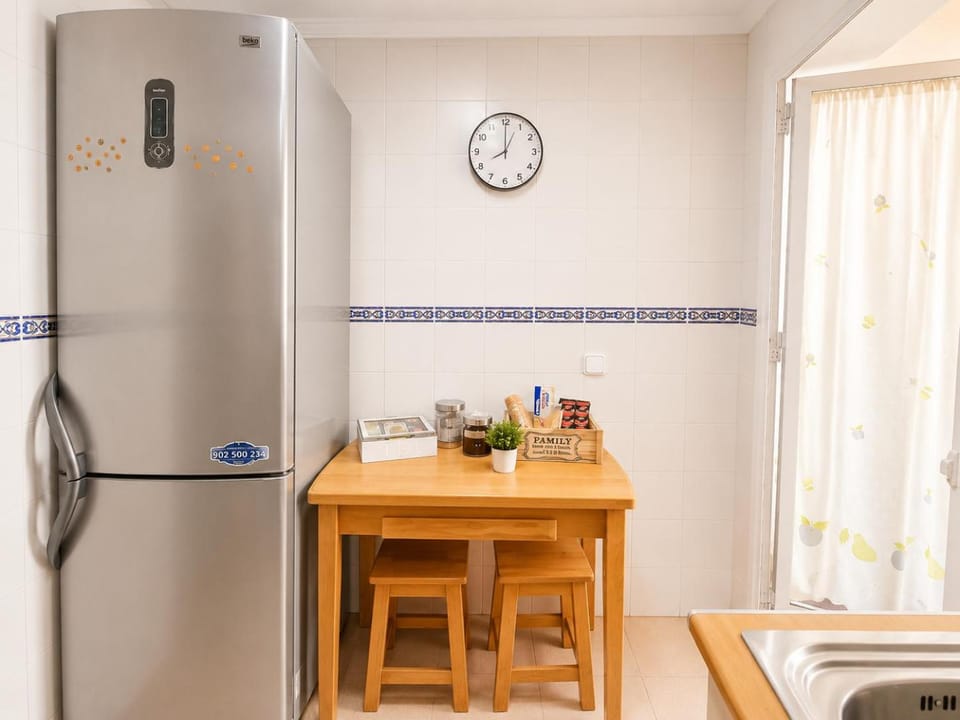 Kitchen or kitchenette, kitchen