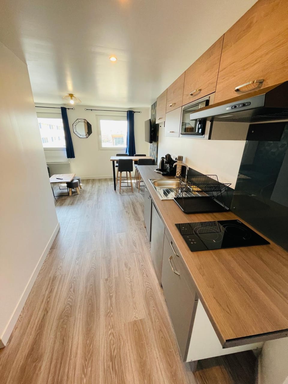 Kitchen or kitchenette, stove, kitchen