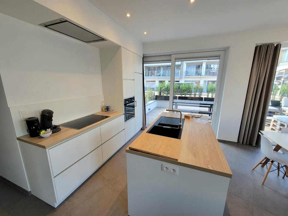 Family apartment on the ground floor with terrace - Panne A Côte Apartment in De Panne