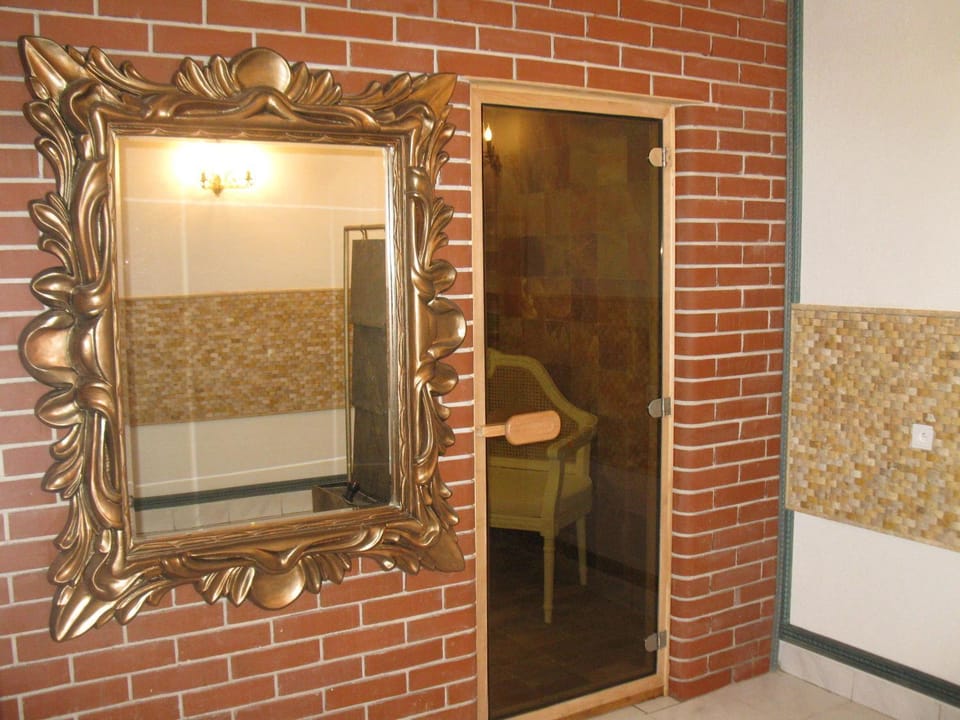 Decorative detail
