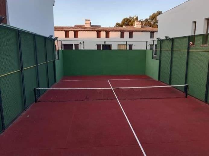 Tennis court