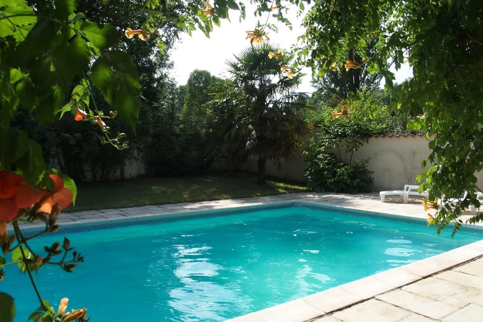 Pool view, Swimming pool