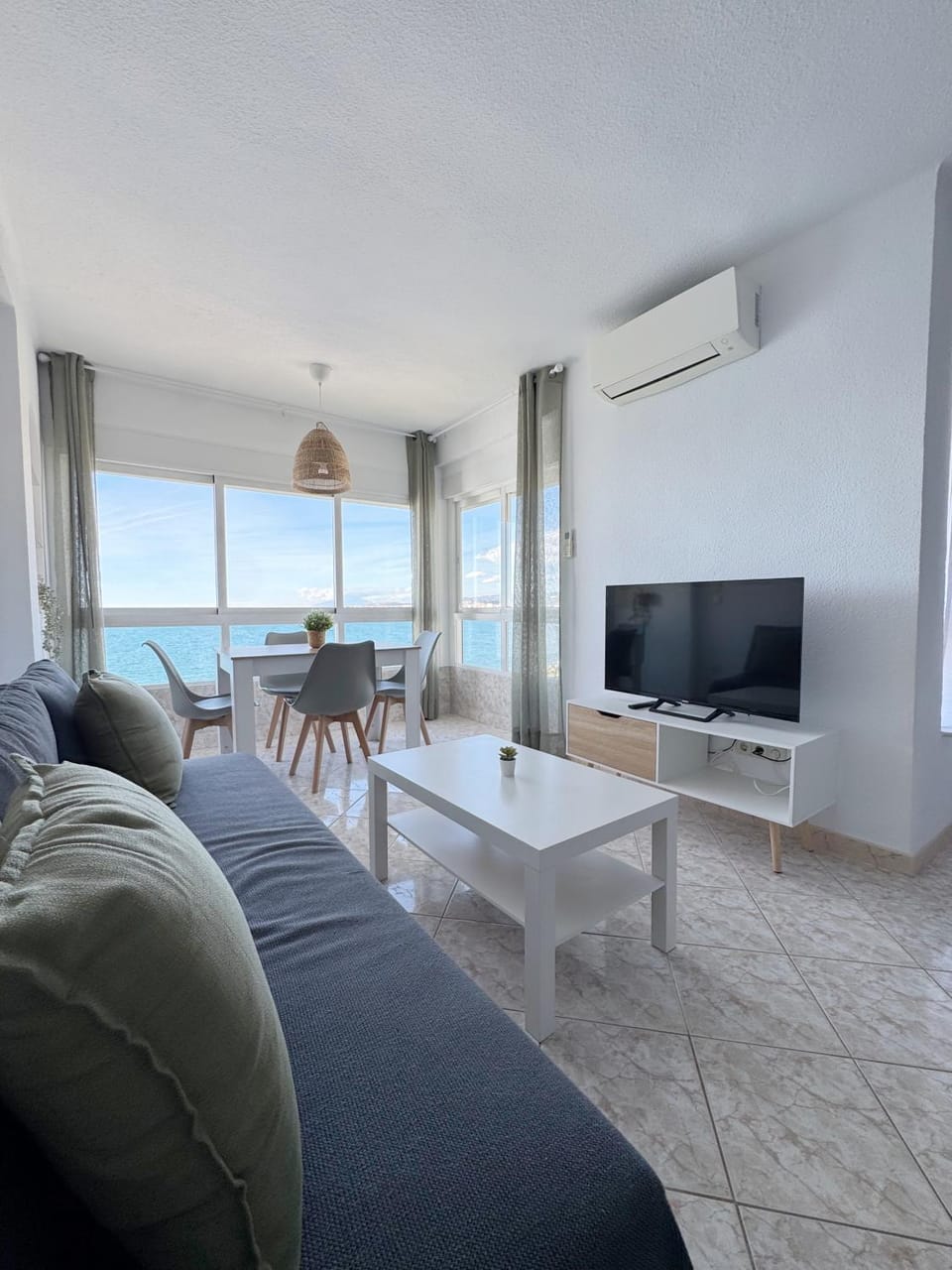 Loft Increíbles Vistas al Mar Apartment in Spain