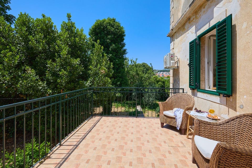 Patio, Balcony/Terrace