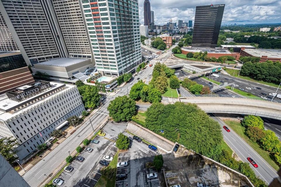 Atlanta Downtown! High Rise! Onsite Parking LM609 House in Atlanta