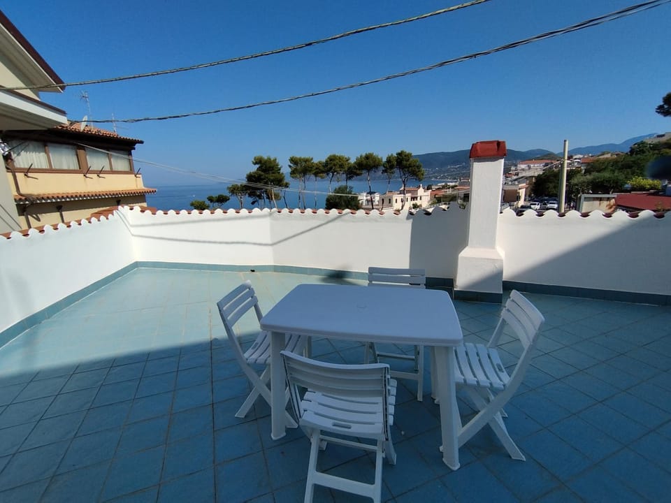 Gigia's House Apartment in Palinuro