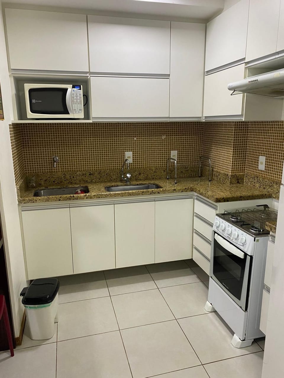 Kitchen or kitchenette, minibar, pet friendly, stove, kitchen