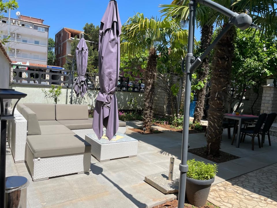 Enna Apartment 4 Meerblick perfect location Apartment in Premantura