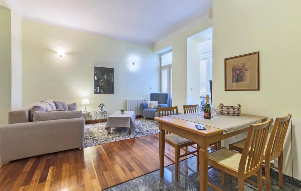 Living room, Seating area, Dining area