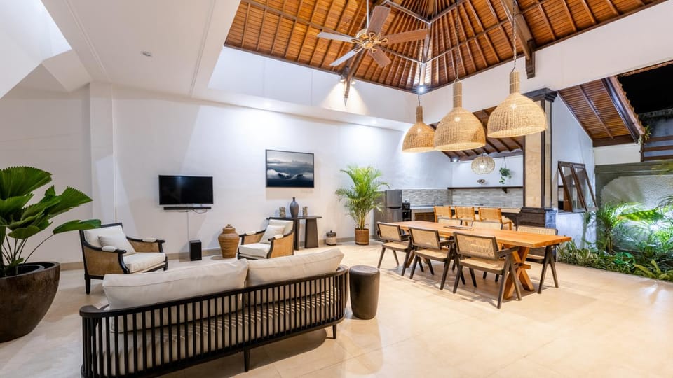 Communal lounge/ TV room, Lounge or bar