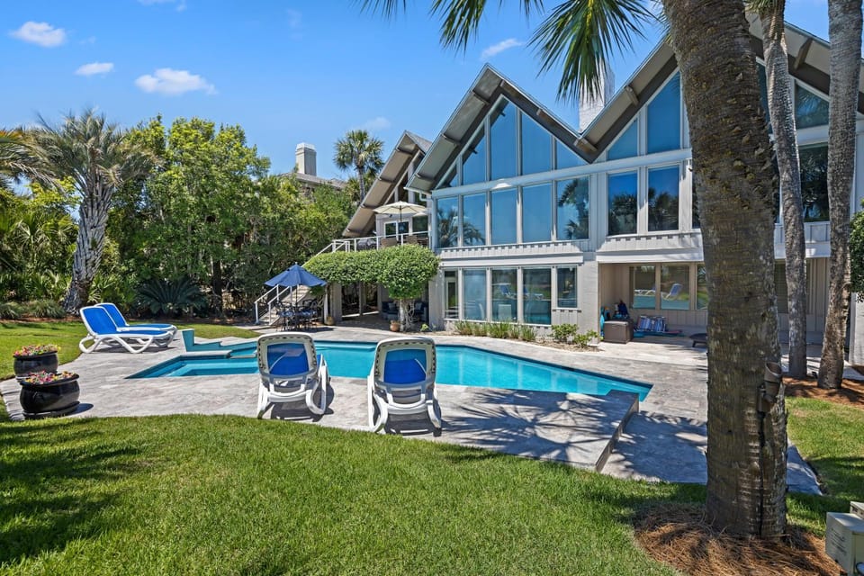 11 Cat Boat House in Hilton Head Island