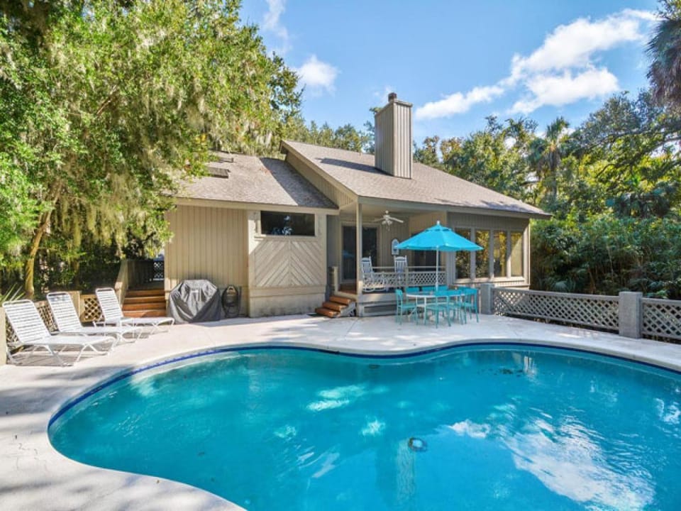 31 Haul Away House in Hilton Head Island