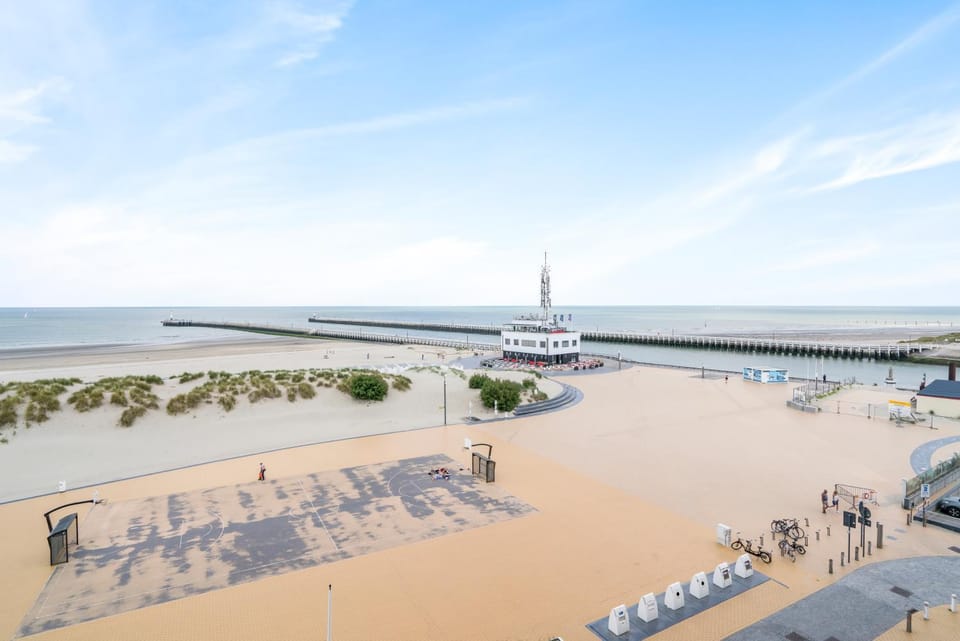 Nearby landmark, Day, Beach, Sea view