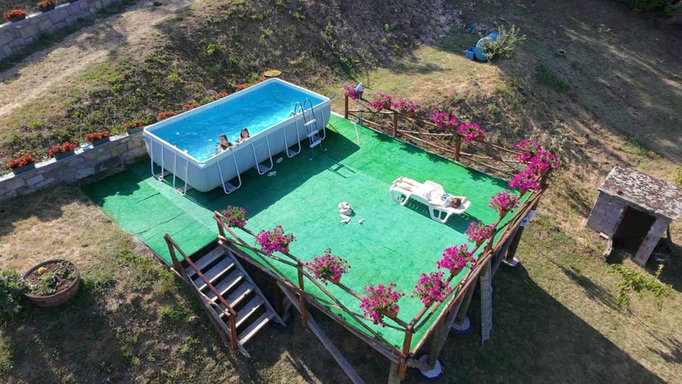 Vujanac vikend kuća House in Serbia