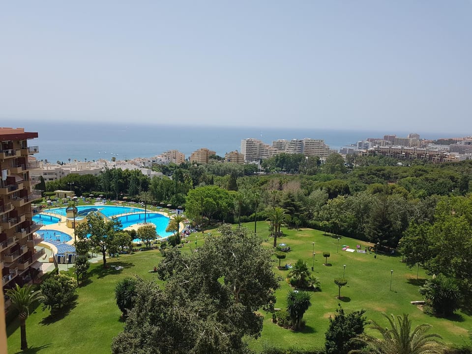 Nearby landmark, Natural landscape, Balcony/Terrace, Sea view