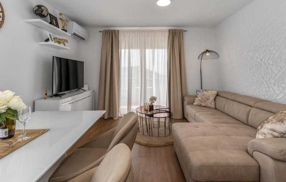 SENSATION Apartment in Lika-Senj County