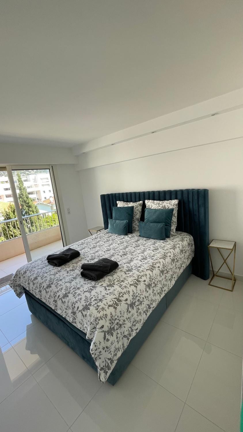 Cannes Pointe Croisette : superbe logement vue mer Apartment in Cannes