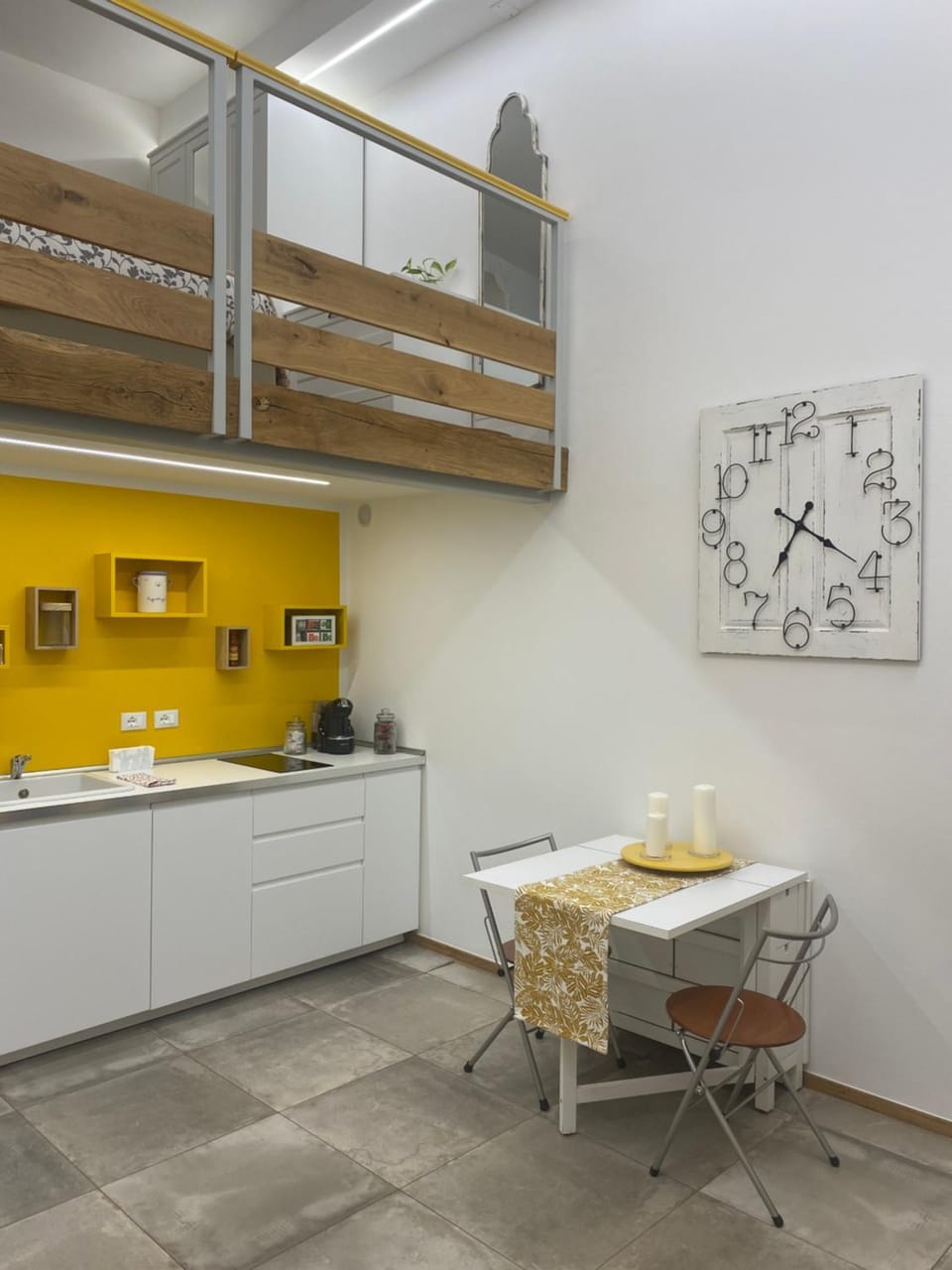 Silvano Cozy Loft Apartment in Bologna