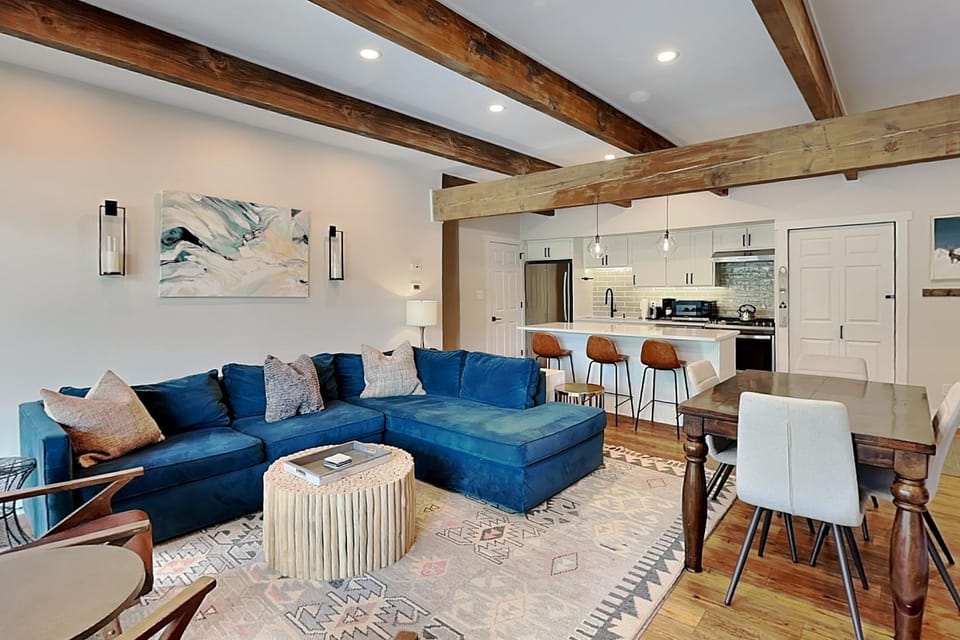 Timberline Condominiums Two Bedroom Deluxe Unit D1D Apartment hotel in Snowmass Village