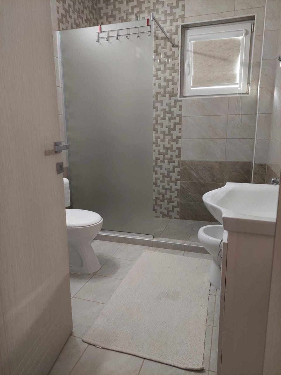 Shower, Toilet, Bathroom, bidet