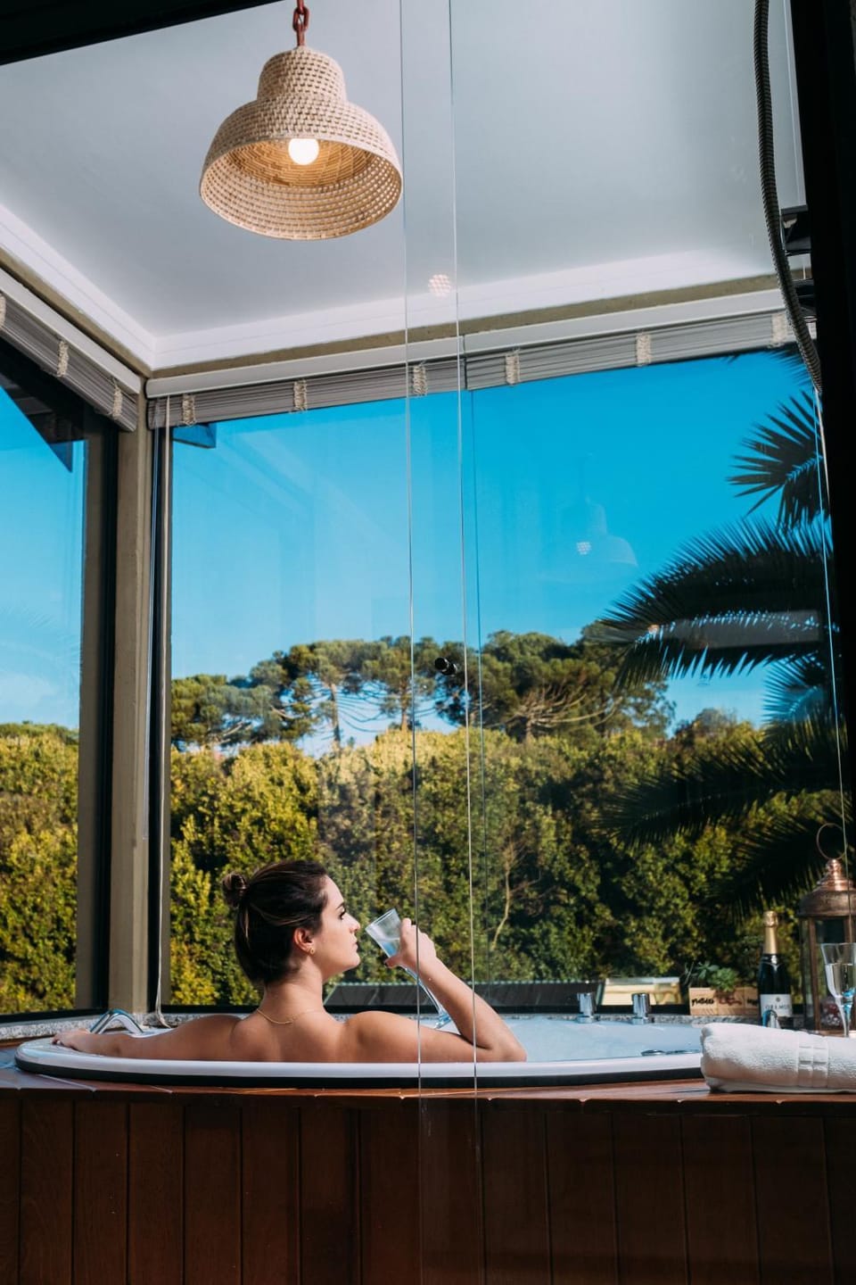 Natural landscape, Hot Tub, Guests