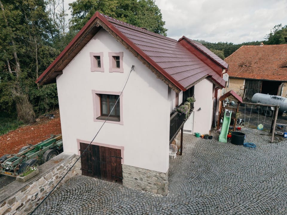 Příjemné ubytování na farmě House in Czechia