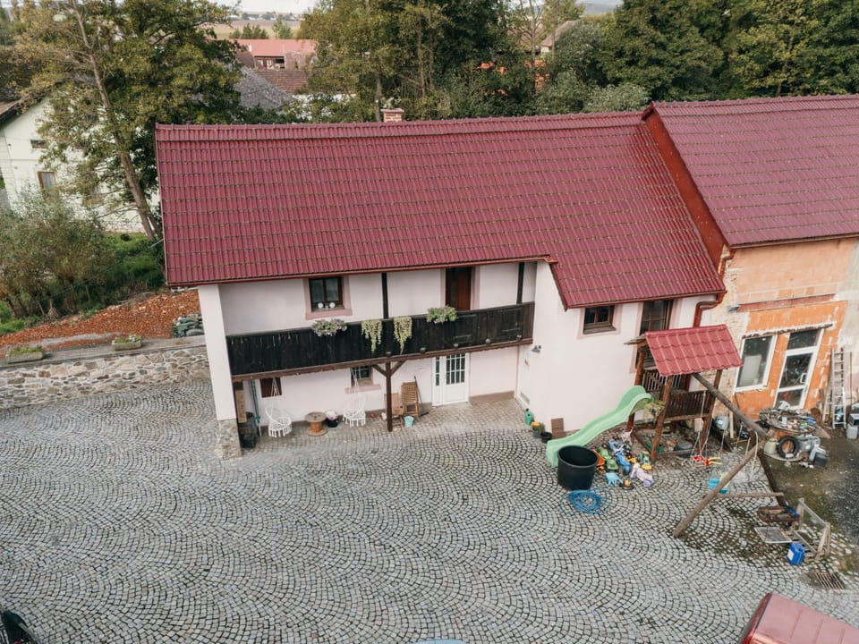 Příjemné ubytování na farmě House in Czechia