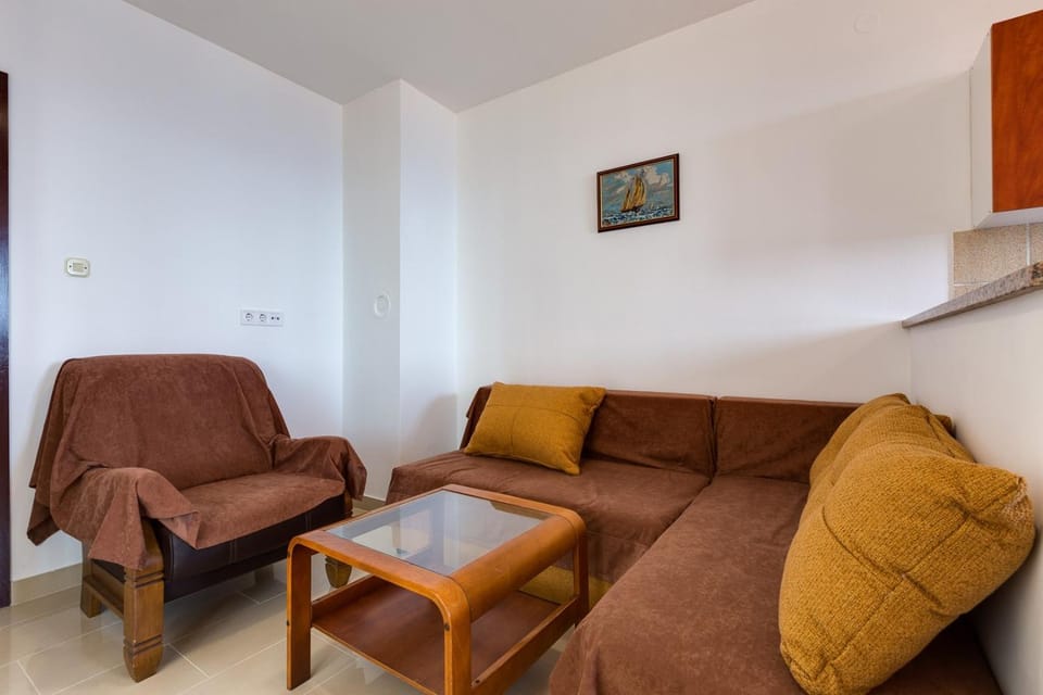 Apartments Sabina, Mali Lošinj Bed and Breakfast in Mali Losinj