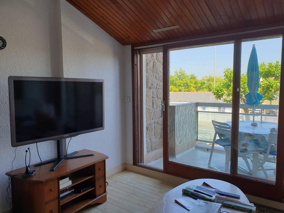 Appartement avec WIFI, parking, balcon-terrasse et ascenseur à Perros-Guirec - FR-1-368-354 Apartment in Perros-Guirec