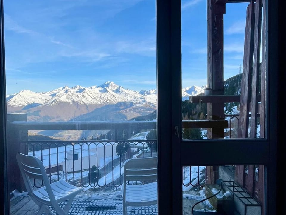 Studio rénové proche centre, balcon, 5 couchages, WIFI inclus - FR-1-346-378 Apartment in Bourg-Saint-Maurice