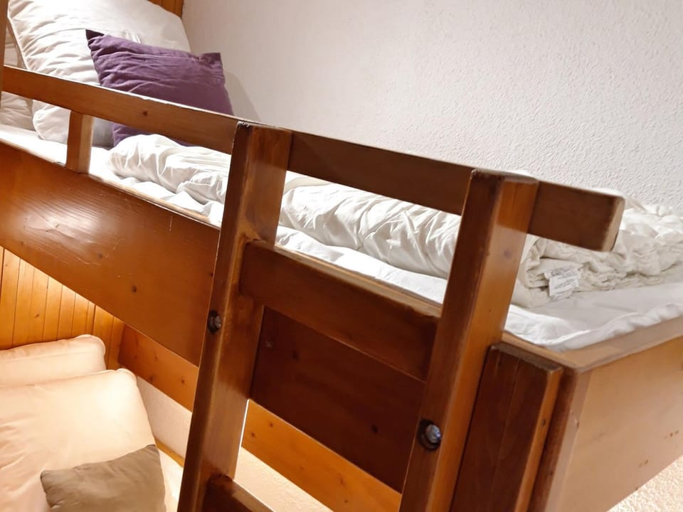 Studio lumineux au centre station avec balcon et Wifi gratuit - FR-1-346-391 Apartment in Landry