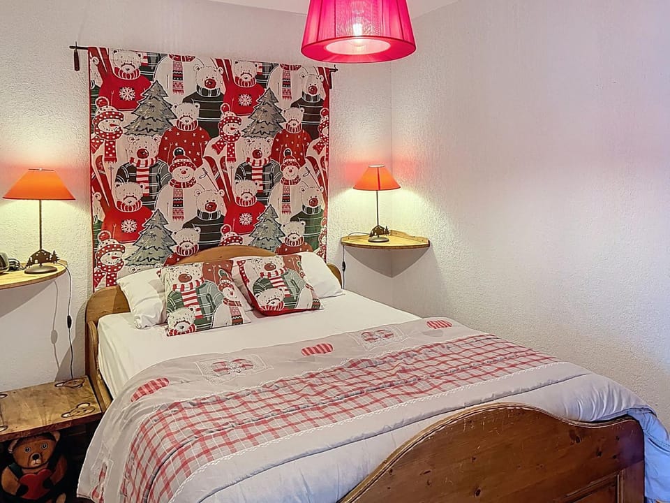 Appartement familial 200m pistes, WIFI, La Rosière - FR-1-275-133 Apartment in Montvalezan