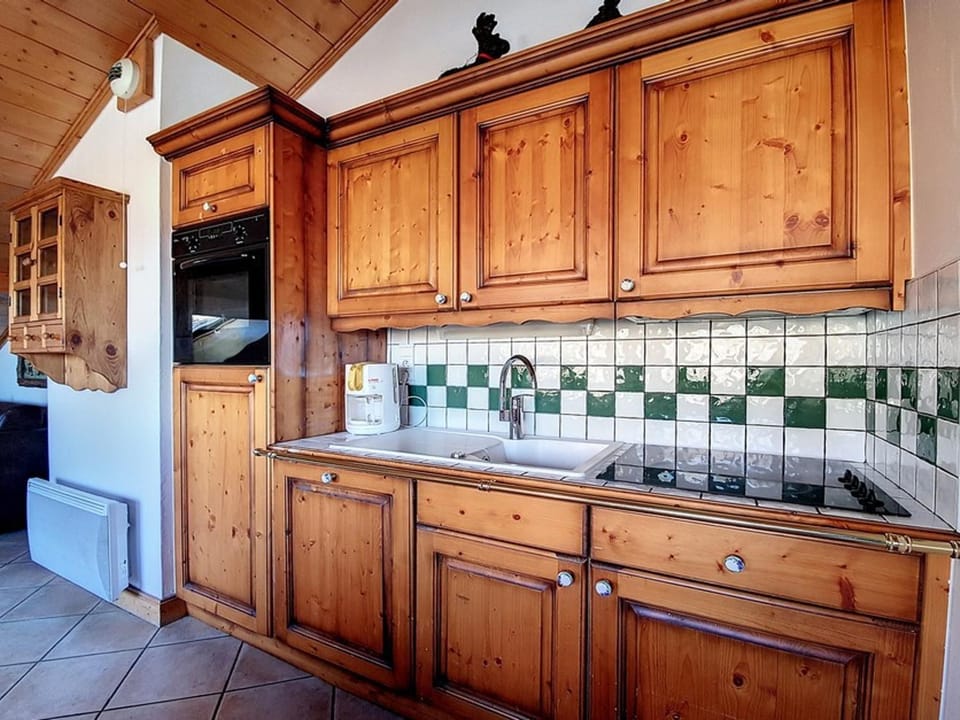 Appartement spacieux proche des pistes avec balcon pour 8 personnes - FR-1-344-749 Apartment in Les Allues