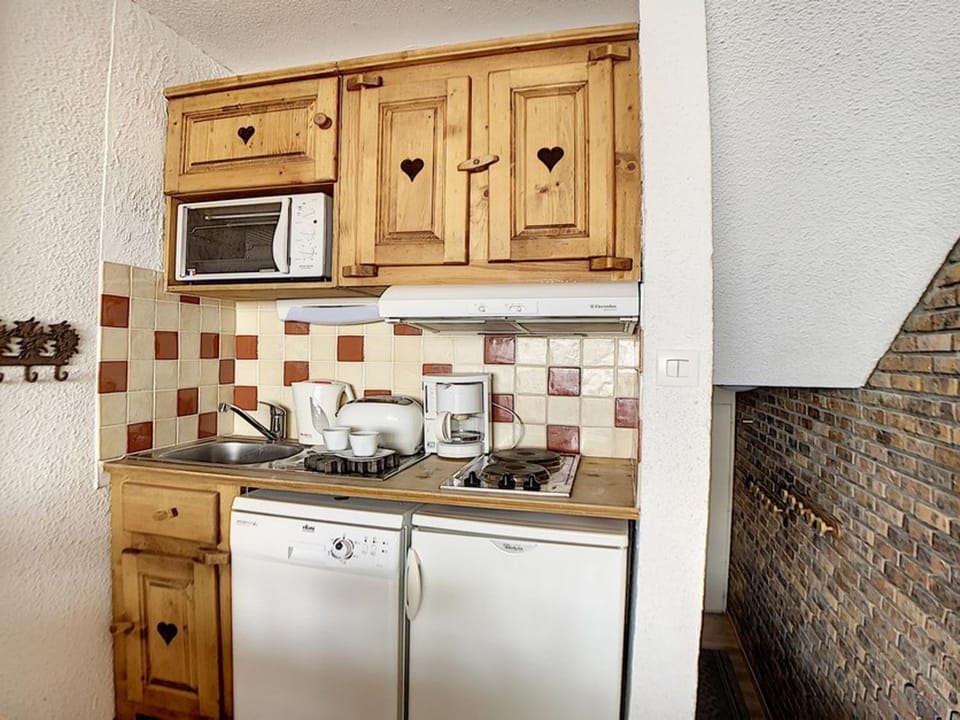 Studio lumineux ski aux pieds avec balcon sud Apartment in Les Allues