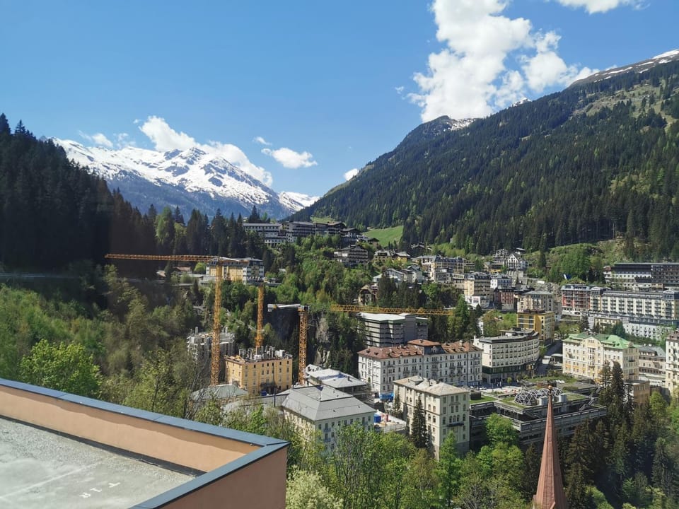 Neighbourhood, View (from property/room), Mountain view