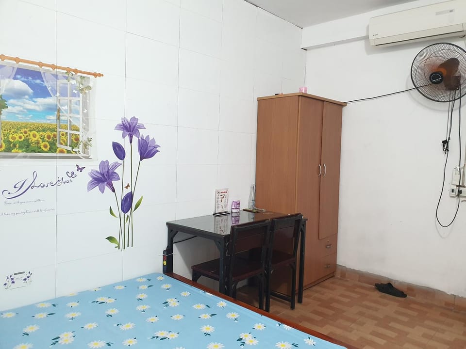 Nha Xanh Ha Long Homestay Vacation rental in Laos