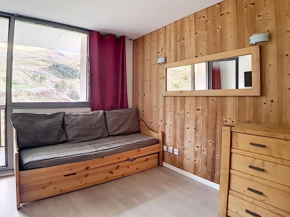 Studio rénové proche pistes avec balcon, 3 couchages - FR-1-344-948 Apartment in Les Allues