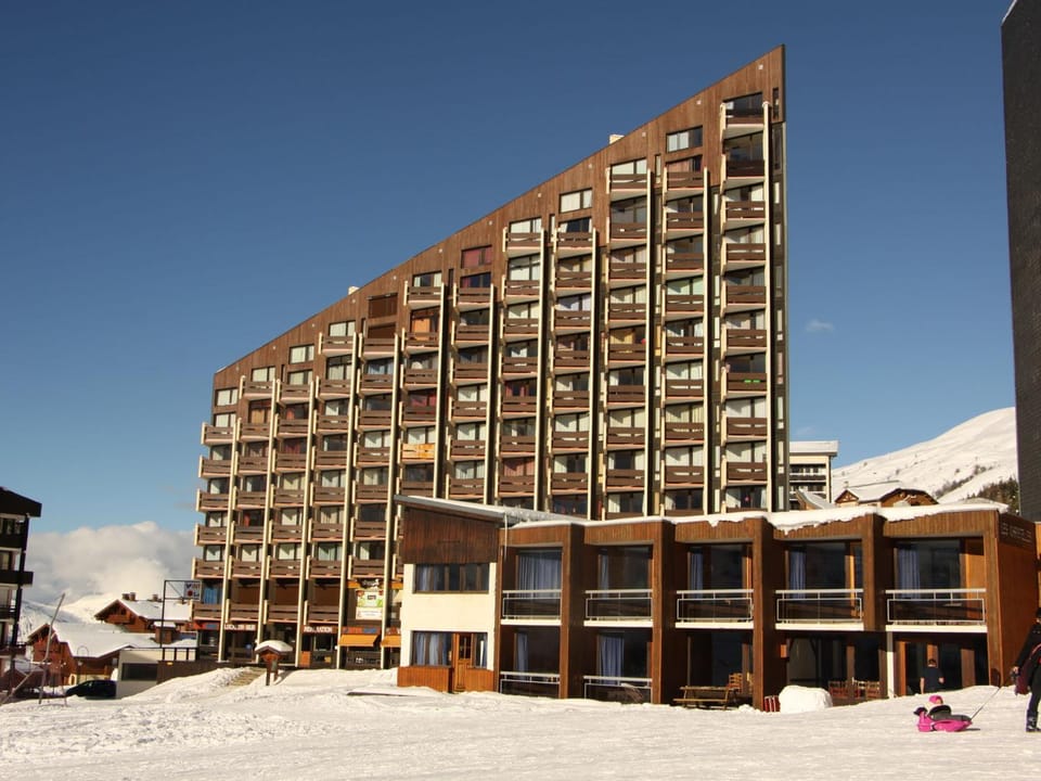 Studio confortable au pied des pistes avec balcon - FR-1-344-952 Apartment in Les Allues