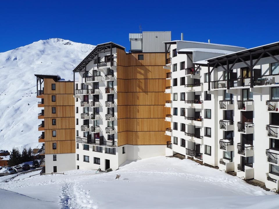 Appartement 4 pers. proche pistes avec balcon - FR-1-344-973 Apartment in Les Allues