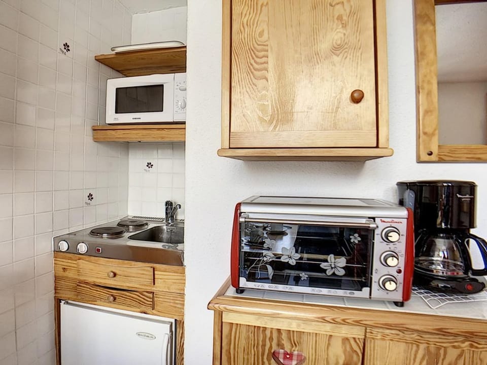 Charmant studio 2 personnes au centre des Menuires - FR-1-344-1029 Apartment in Les Allues