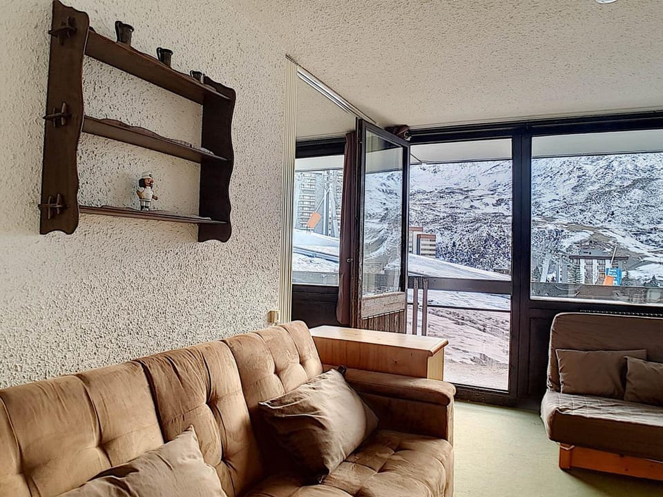 Appartement 3 pièces aux pieds des pistes, balcon, 8 pers Apartment in Les Allues