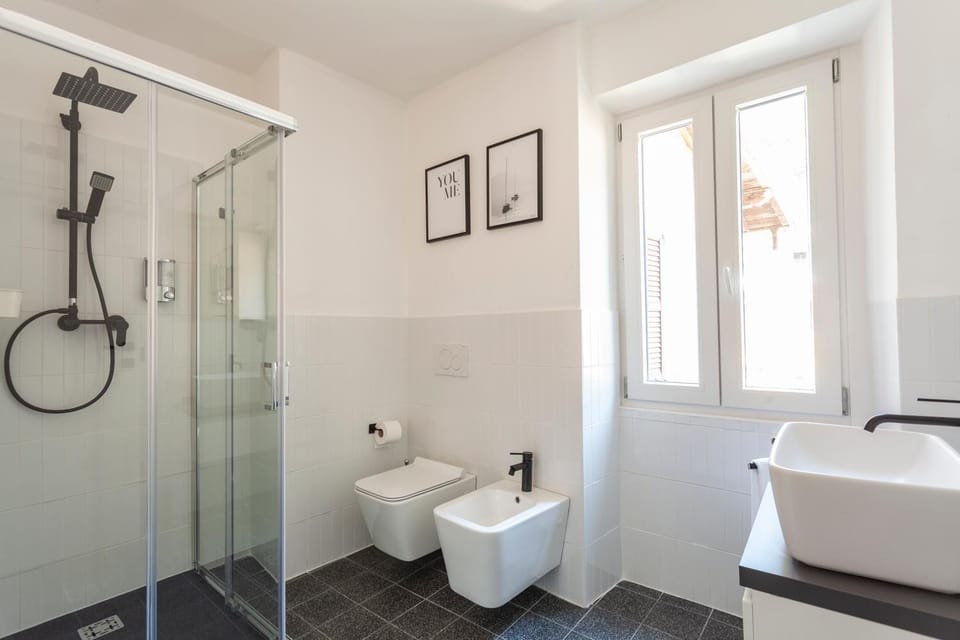 Shower, Toilet, Bathroom, bidet