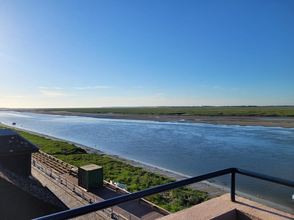 Balcony/Terrace, River view, Sea view