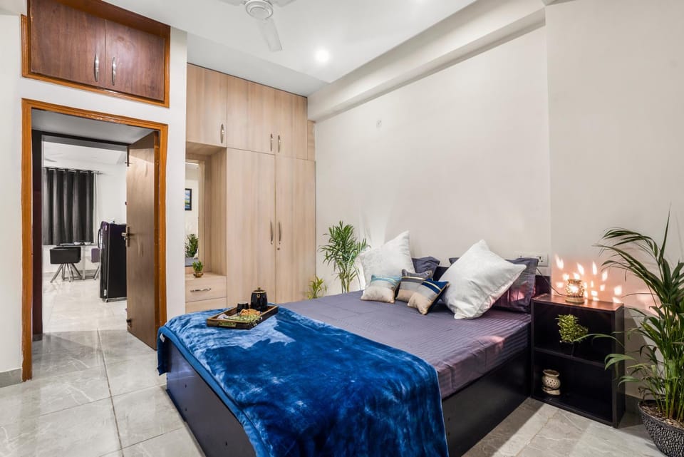 Bed, Photo of the whole room, Bedroom