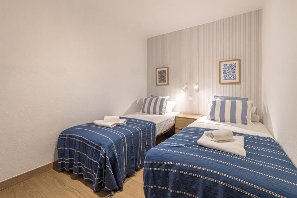 SOLIS MARE APARTMENTS - Palo Beach Apartment in Malaga