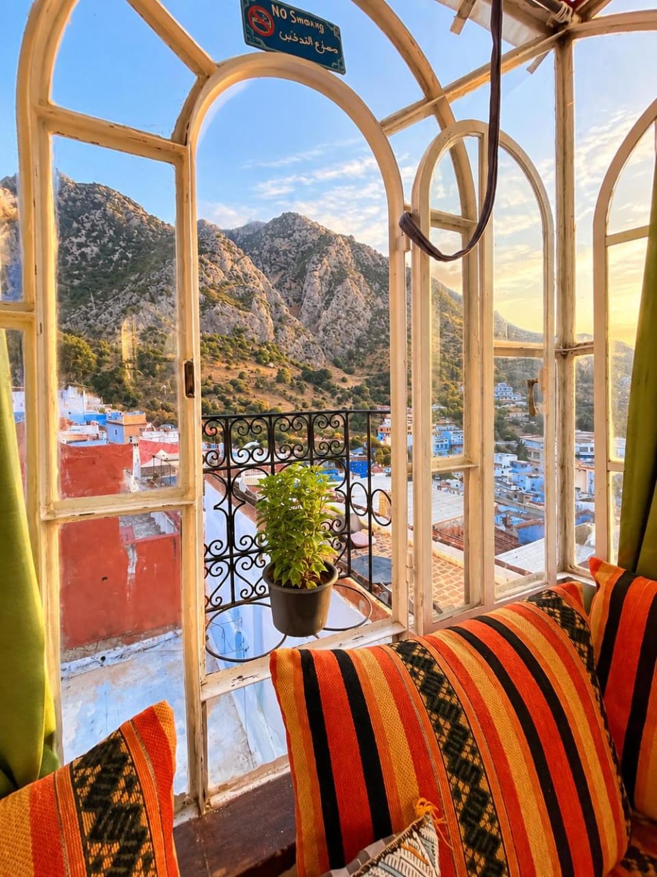 Nearby landmark, Day, Natural landscape, View (from property/room), Balcony/Terrace, Seating area, Mountain view